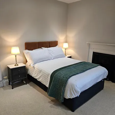 Abbeylane House 펜션 *