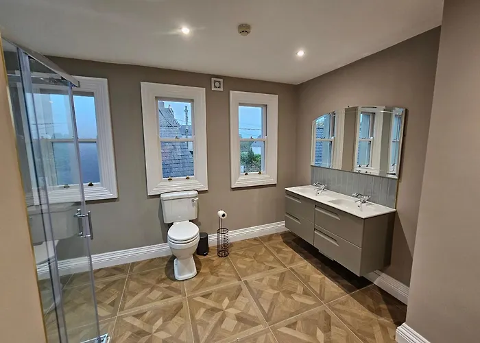 Дом отдыха Abbeylane House *